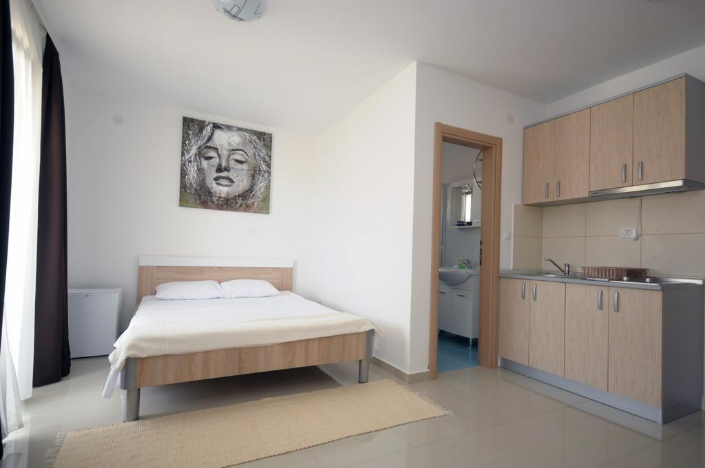 Apartments Vila Anastasia บุดวา ห้อง รูปภาพ